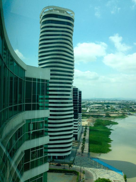 Luxury Suites River Front Guayaquil Room photo